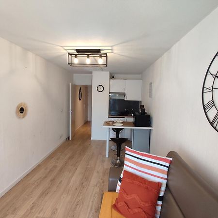 Appartement Climatise Avec Parking A 6Min A Pied De La Gare St Charles Marsella Exterior foto