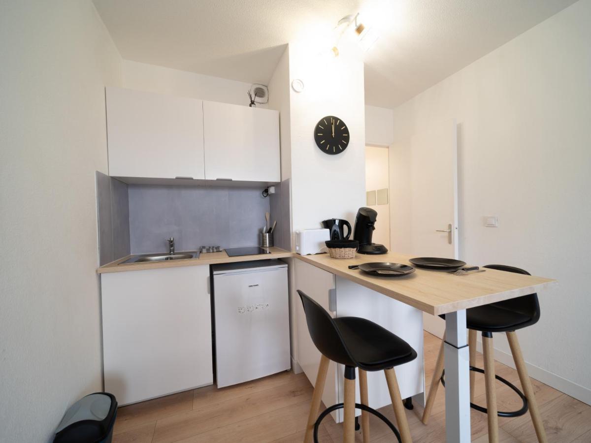 Appartement Climatise Avec Parking A 6Min A Pied De La Gare St Charles Marsella Exterior foto