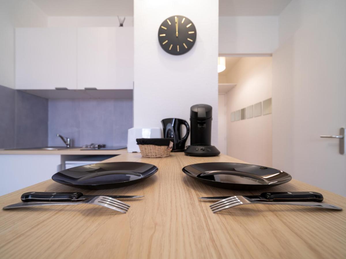 Appartement Climatise Avec Parking A 6Min A Pied De La Gare St Charles Marsella Exterior foto