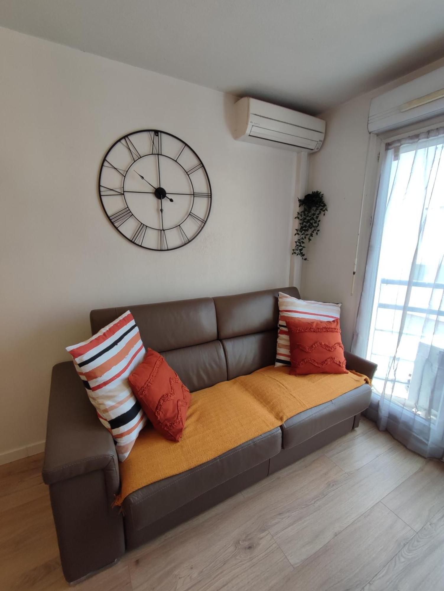 Appartement Climatise Avec Parking A 6Min A Pied De La Gare St Charles Marsella Exterior foto