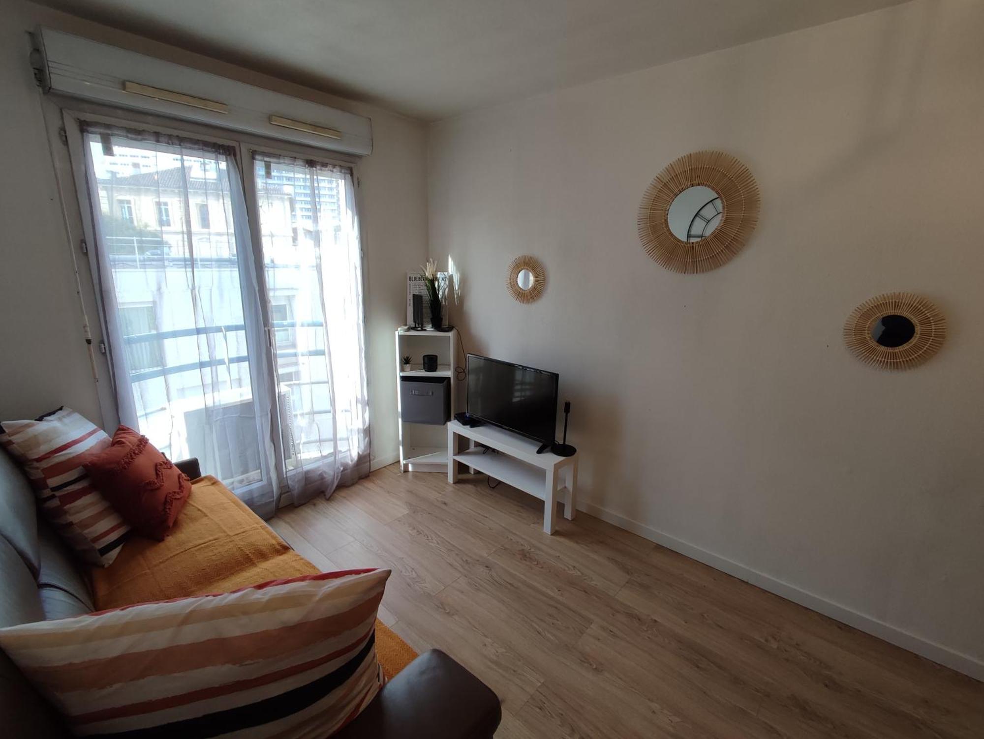 Appartement Climatise Avec Parking A 6Min A Pied De La Gare St Charles Marsella Exterior foto